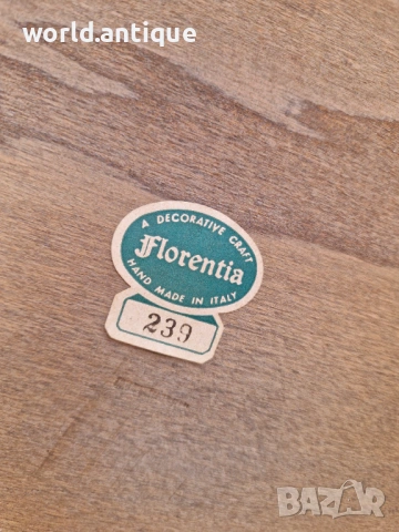 Рядка антикварна италианска флорентиска дървена конзола , снимка 11 - Антикварни и старинни предмети - 53757430