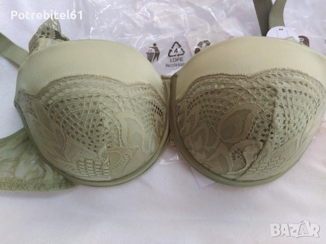 Нов дантелен зелен сутиен с етикет 