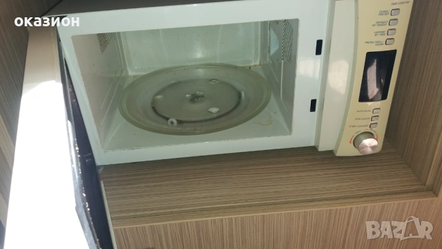 микровълнова фурна Candy, снимка 3 - Микровълнови - 53644284