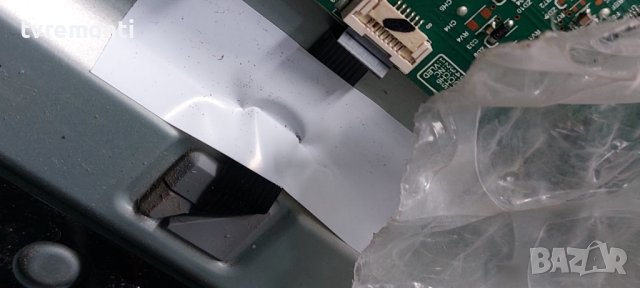 LED подсветка за дисплей  LC420EUD-FFF1 за телевизор  Panasonic модел TX-L42ETW60, снимка 2 - Части и Платки - 41822268