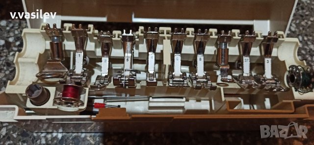 Шевна машина BERNINA 1991, снимка 4 - Шевни машини - 38834495