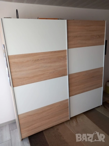 Гардероб с плъзгащи врати, снимка 6 - Гардероби - 52952482