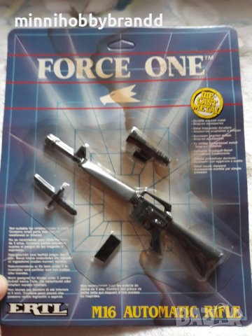 AK 47  M 16 M60 FAMAS ASSAULT MP5K SUBMACHINE GU UZI  Scale 1>< 6, снимка 17 - Колекции - 42066114