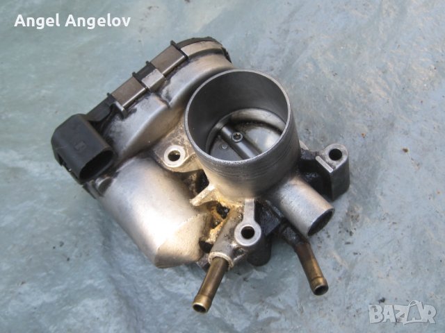 Дроселова клапа VW Polo 030133062c Bosch 0280750095 VW Seat Audi, снимка 1 - Части - 41723230