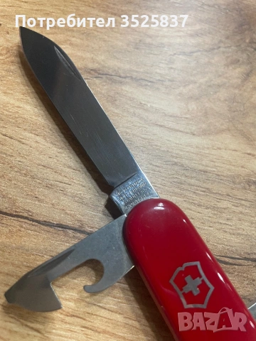 Victorinox Tourist , снимка 2 - Ножове - 53434964