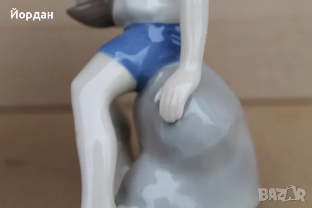 Немска порцеланова фигурка DDR ''Момче с лодка'', снимка 12 - Колекции - 47957518