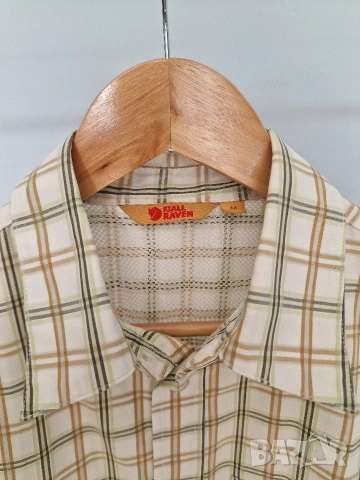 Страхотна мъжка риза с къс ръкав FJALLRAVEN размер M , снимка 4 - Ризи - 53780303