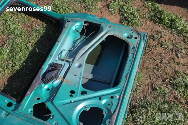 Врата предна дясна Ситроен Берлинго 1 1998 1.9d Citroen Berlingo 1, снимка 11 - Части - 49833792