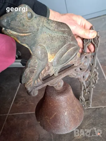 Стара камбана от чугун жаба , снимка 7 - Антикварни и старинни предмети - 49513017