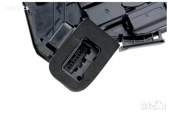 Брава за предна дясна врата, VW Golf VI VII, Skoda, Seat, 7 ПИН,, снимка 6 - Части - 56142108