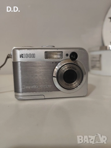 Дигитален фотоапарат Ricoh caplio RR530