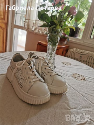 Обувки на Tendenz , снимка 2 - Дамски ежедневни обувки - 40993883