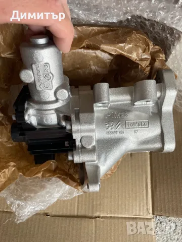 LR000997 EGR клапан за 2.2-литрови дизелови двигатели на следните модели на Land Rover, снимка 2 - Части - 50047726