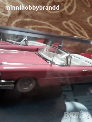 Cadillac 1.43 Rock Star 1959 Elvis Presley Vitesse Limited Edition, снимка 13 - Колекции - 53044005
