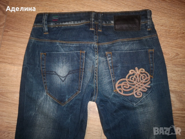Дамски дънки Diesel, снимка 3 - Дънки - 53145224