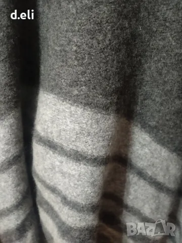 Max Mara Original Size L-XL 100% Вълна, снимка 5 - Други - 48698652