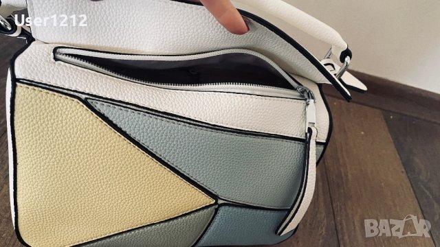 Loewe puzzle дамска чанта , снимка 2 - Чанти - 44241418