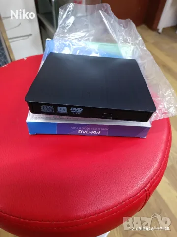 Външно CD/DVD записващо устройство (USB 3.0) - ТОП ЦЕНА, снимка 3 - Други - 56047862