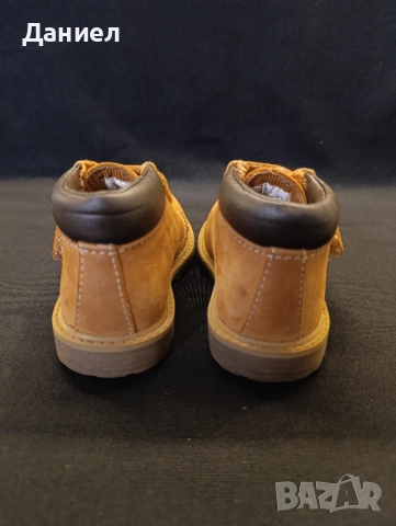 Бебешки обувки Timberland , снимка 8 - Бебешки обувки - 52261978