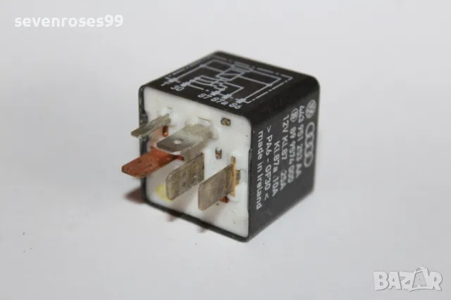 Реле VW Audi 219   443951253AA, снимка 2 - Части - 48835646