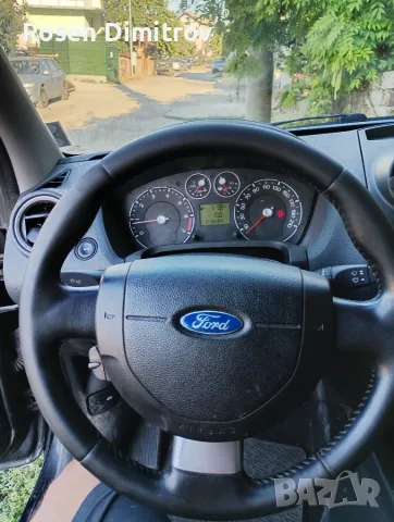 Продавам Форд фиеста, снимка 11 - Автомобили и джипове - 55773847
