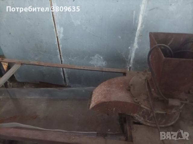 Машина, снимка 2 - Други машини и части - 52618062