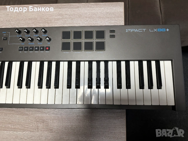 Продавам Миди Клавиатура "Nektar Impact LX88+", снимка 4 - Синтезатори - 53541181