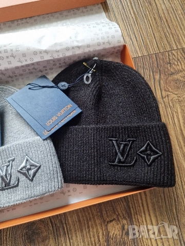 Страхотни зимни шапки LOUIS VUITTON в кутия 2 бр , снимка 6 - Шапки - 52670255