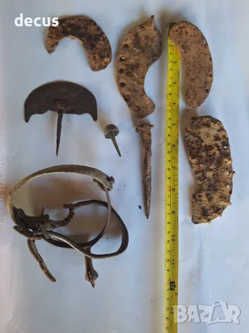 Лот стари железни предмети