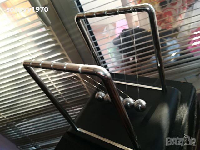 нютоновата люлка-стоманени топки 2912221555, снимка 10 - Колекции - 39136843