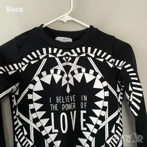 GIVENCHY оригинална детска блуза, снимка 12 - Детски Блузи и туники - 51415115