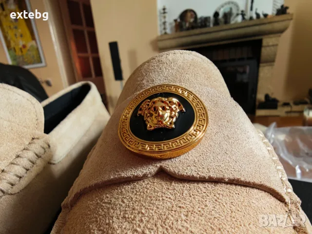 VERSACE оригинални нови велурени мокасини 42-ри размер, снимка 10 - Мокасини - 53820381