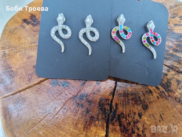 Сребърни минималистични обеци във форма на стилизирана змия, инкрустирани с цирконий, снимка 7 - Обеци - 42301719