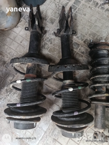 Амортисьори за Субаро, снимка 2 - Части - 51844197