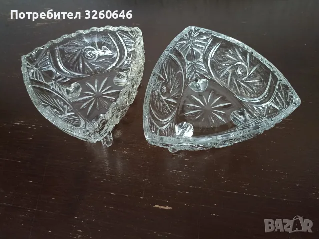 Триъгълни стъклени купички 