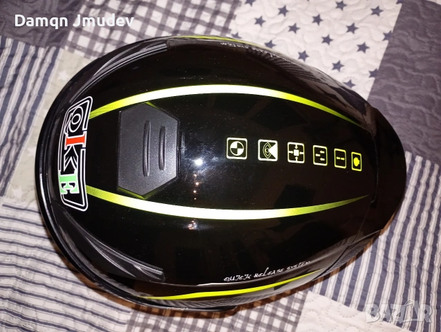 Мото каска QKE full face 59-60 см , снимка 3 - Аксесоари и консумативи - 53685578