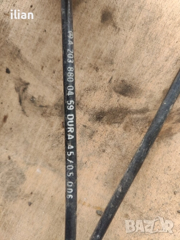 заключалки преден капак w203, снимка 2 - Части - 53427849