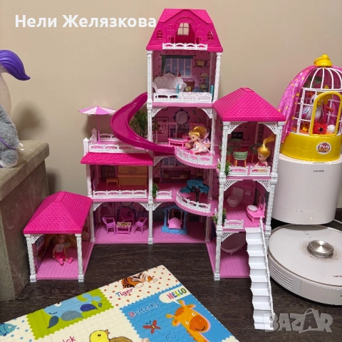 Детска къща за кукли