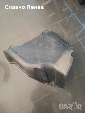 Кора предпазна декоративна задна дясна за Audi A4-B8,от 2007 до 2015г., снимка 3 - Части - 47629864