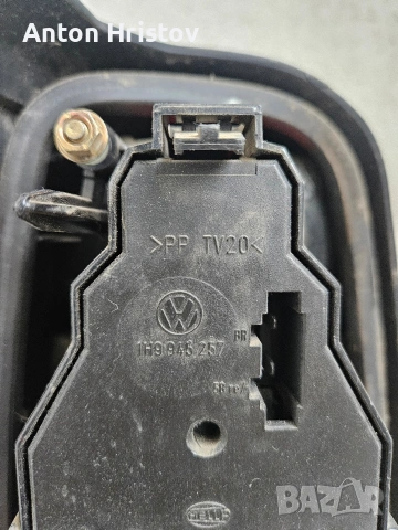 Стопове Hella за Golf 3 Variant, снимка 8 - Части - 53757774