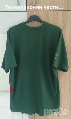 Оригинална pre match тренировъчна тениска на Португалия световно 2006,Nike, размер М, снимка 2 - Спортни дрехи, екипи - 56073883