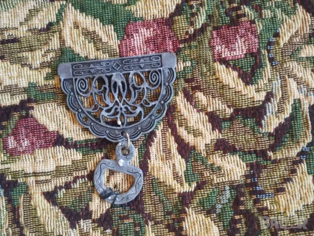 стар килим за стена-викториански мотив, снимка 2 - Други ценни предмети - 47738478