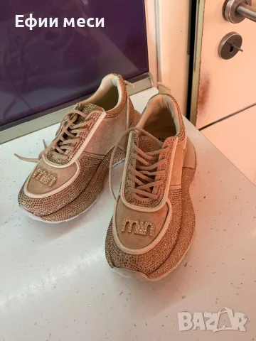 miu miu Дамски маратонки остана последна бройка, снимка 5 - Маратонки - 56241274