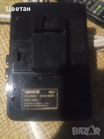 Радио-касетофон антика , снимка 2 - Радиокасетофони, транзистори - 48353857