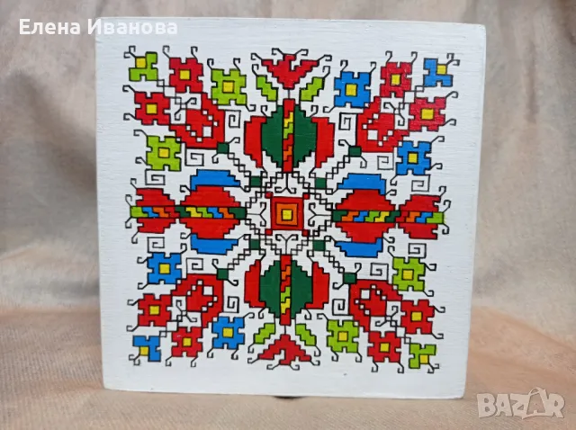 Дървена кутия със шевица