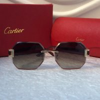 Cartier 2022 прозрачни дамски слънчеви очила Осмоъгълник с камъни, снимка 1 - Слънчеви и диоптрични очила - 38820742