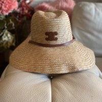Шапка Celin raffia*налична*Celine TRIOMPHE hat in raphia natural white/ Black, снимка 8 - Шапки - 42424993