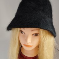 Дамска зимна шапка тип  идиотка, снимка 14 - Шапки - 42370514