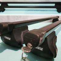 Багажник Напречни греди THULE 110см за монтаж на надлъжни рейки, снимка 1 - Аксесоари и консумативи - 44552871