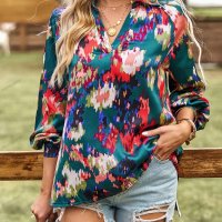 Дамска блуза с флорален принт и V-образно деколте, 4цвята - 023, снимка 8 - Блузи с дълъг ръкав и пуловери - 42038517